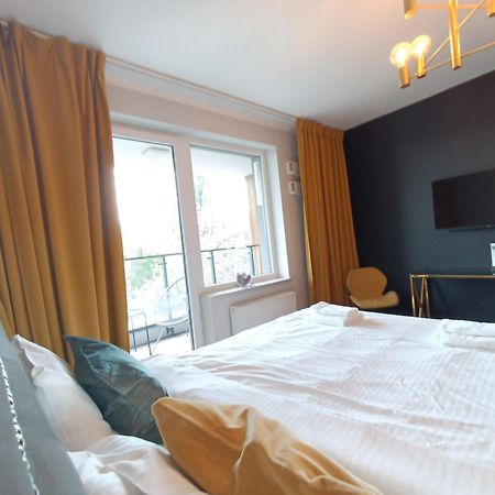Warsaw To Be - Golden Apartment ภายนอก รูปภาพ