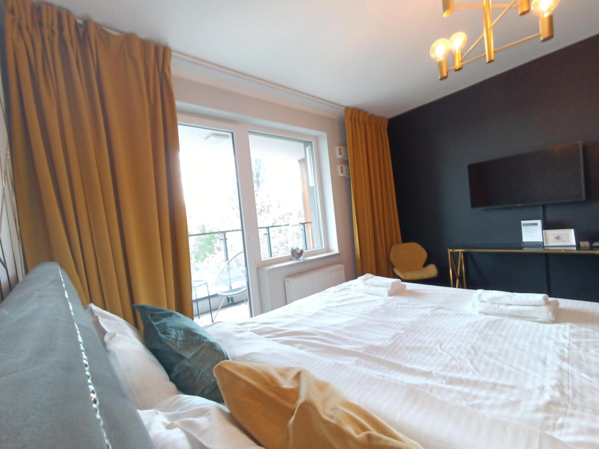 Warsaw To Be - Golden Apartment ภายนอก รูปภาพ