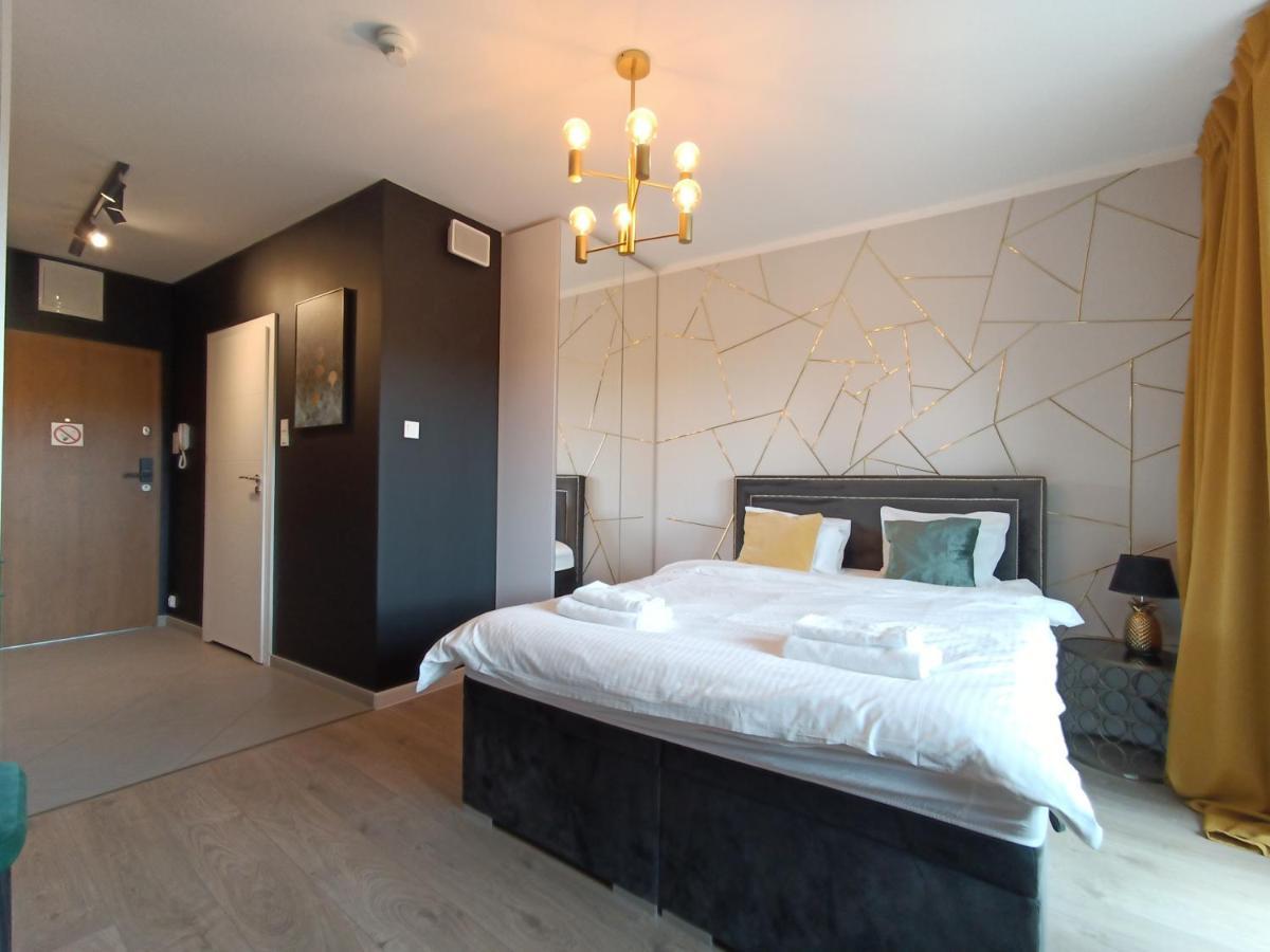 Warsaw To Be - Golden Apartment ภายนอก รูปภาพ